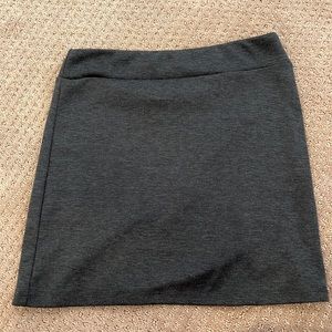 Grey mini skirt
